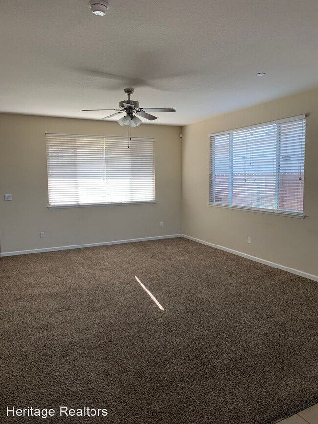 Building Photo - 3 br, 2 bath House - 1278 Greenbrier Dr