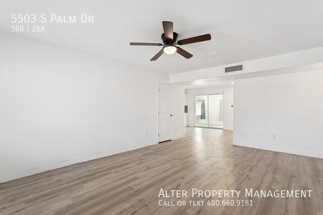 Building Photo - 5503 S Palm Dr