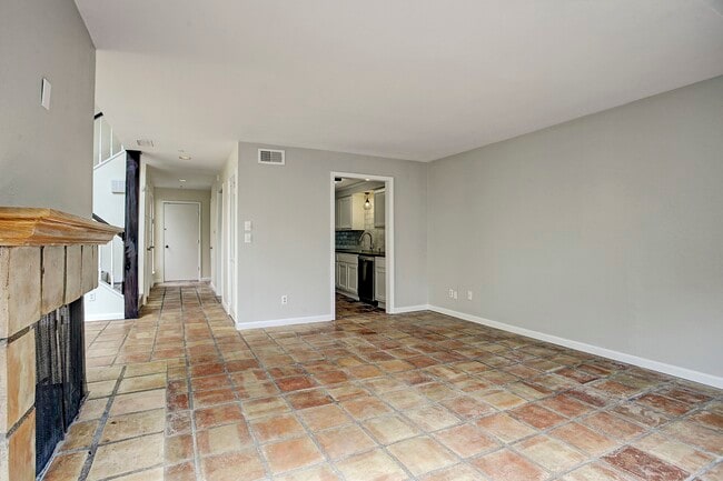 Foto del edificio - 217 Roy St