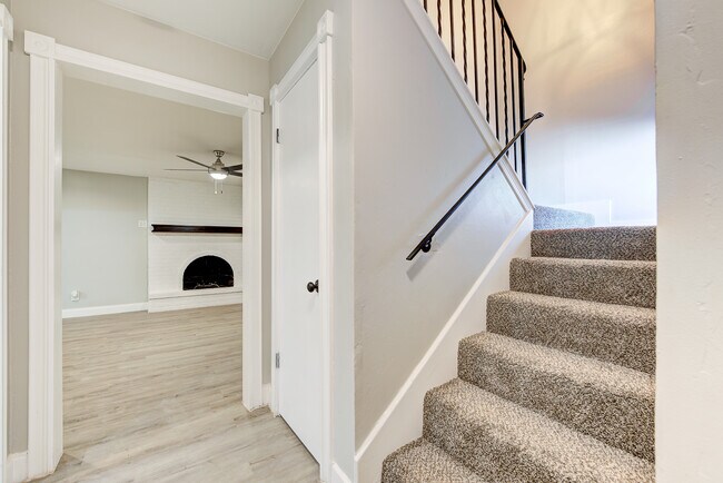 Foto del edificio - 6804 Lancer Ln
