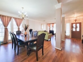 Building Photo - 8002 Weeping Willow Pl