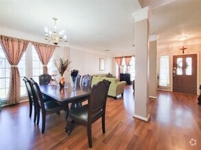 Building Photo - 8002 Weeping Willow Pl