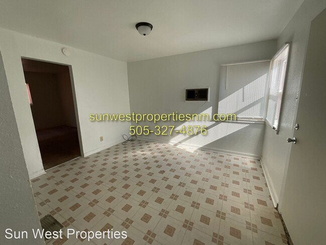 Foto del edificio - 1 br, 1 bath House - 508 W. Ross St.