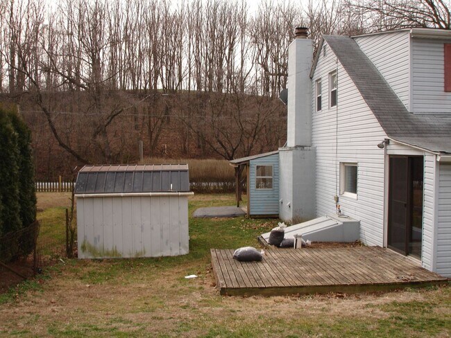 Building Photo - 3 br, 2 bath House - 605 BEAVER VALLEY PIKE