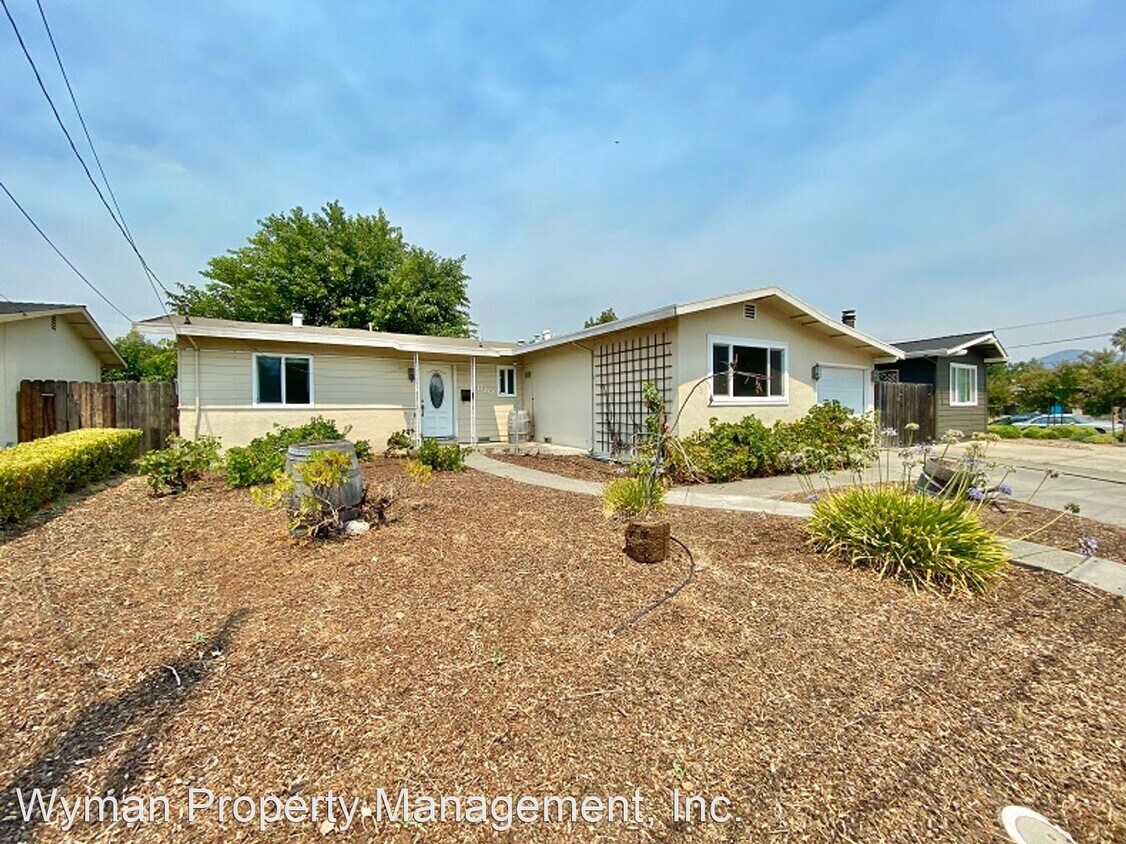 Primary Photo - 3 br, 2 bath House - 810 Laguna Avenue