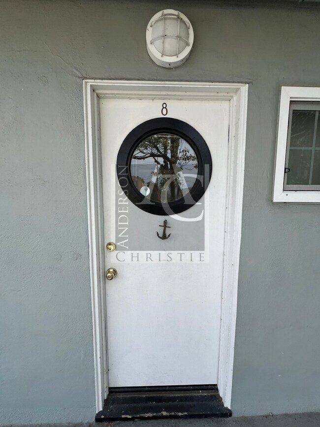 Building Photo - 321 Second St