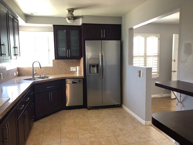 Building Photo - 5917 Overhill Dr