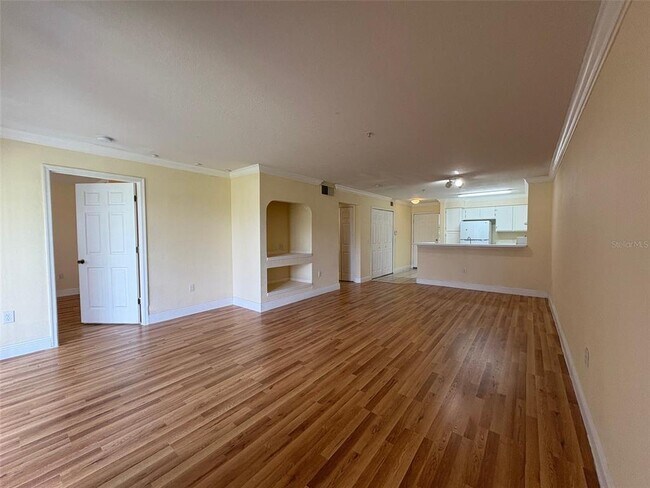 Foto del edificio - 13827 Fairway Island Dr