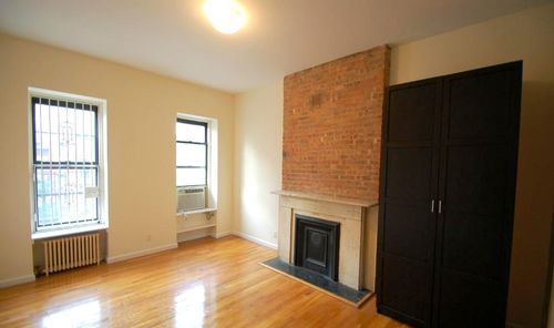 Primary Photo - 1664 1st Ave