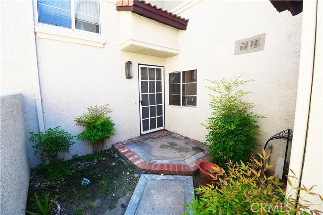 Building Photo - 7386 Greenhaven Ave