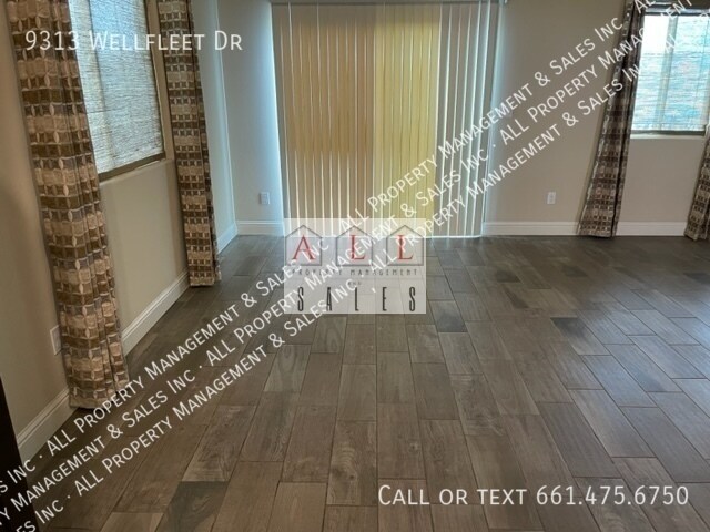 Foto del edificio - 9313 Wellfleet Dr