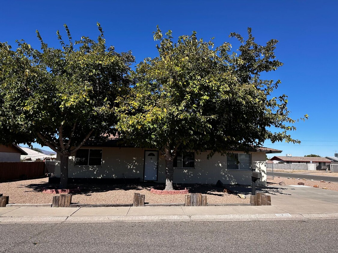 Primary Photo - 3 Bedroom 1 Bathroom Home