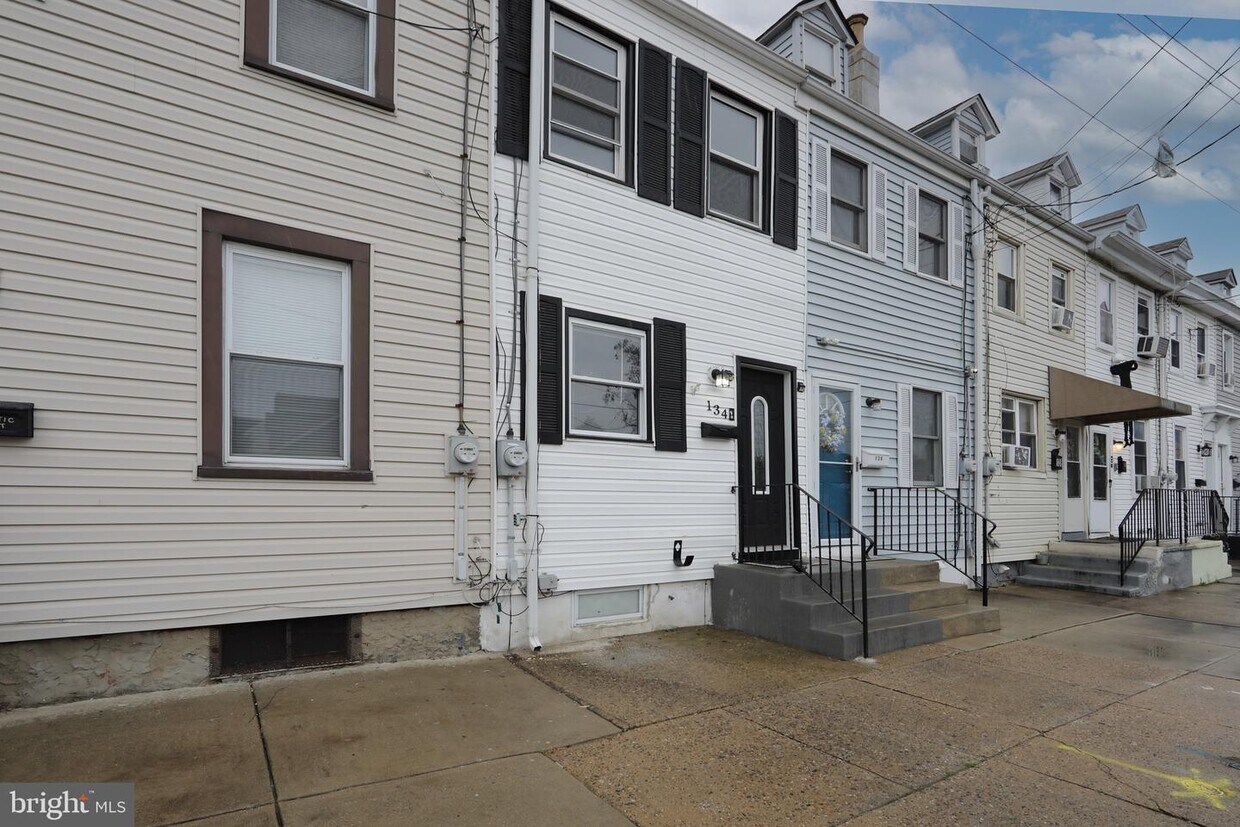 134 Atlantic St, Gloucester City, NJ 08030 Townhome Rentals in