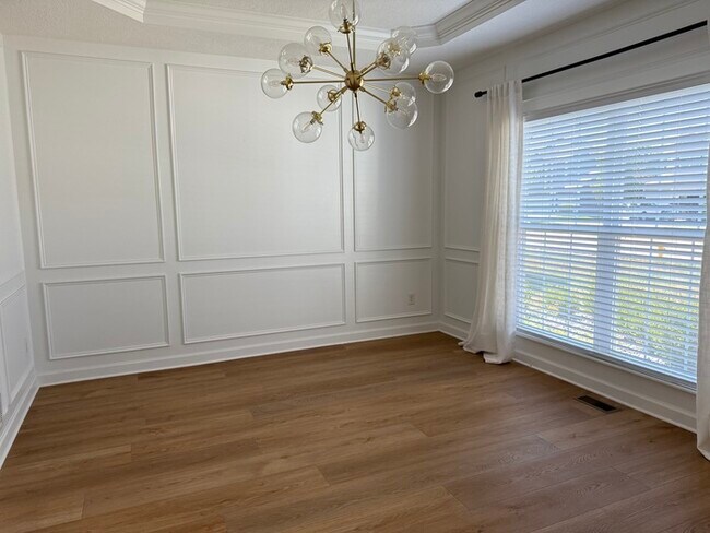 Foto del edificio - 5 bedroom, 5 bath home in Olentangy Schools!
