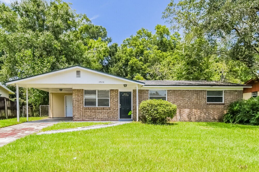 Foto principal - 3920 Lane Ave S