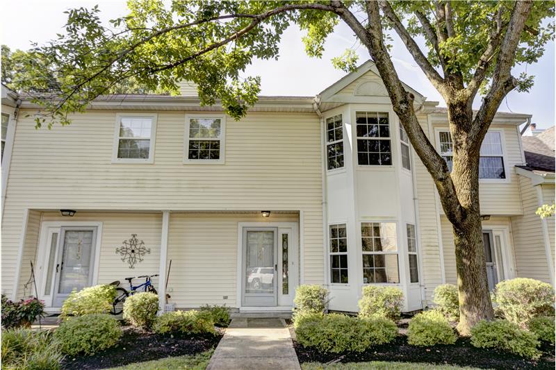 Primary Photo - 214 Paddington Ct