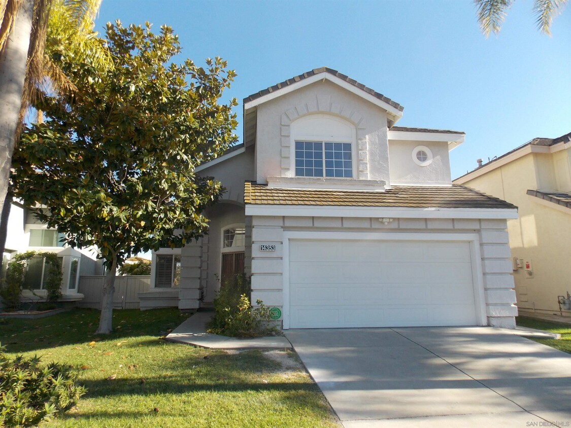 Foto principal - 14353 Breezeway Pl