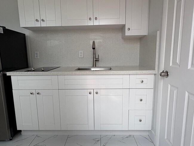 Foto del edificio - 3368 NW 51st Terrace