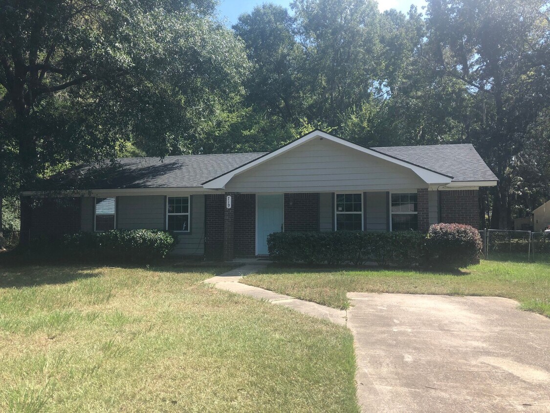 Foto principal - 719 Thornwood Way