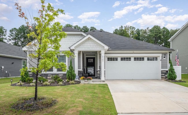 Building Photo - 2105 Feather Rock Dr