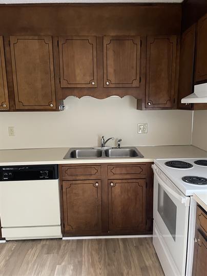 Photo - 1053 3rd St SE (Hickory, NC)