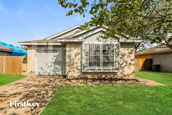 Foto principal - 11008 Maidencane Ct