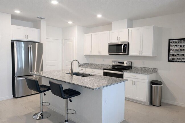 Building Photo - 1536 Mirabella Cir