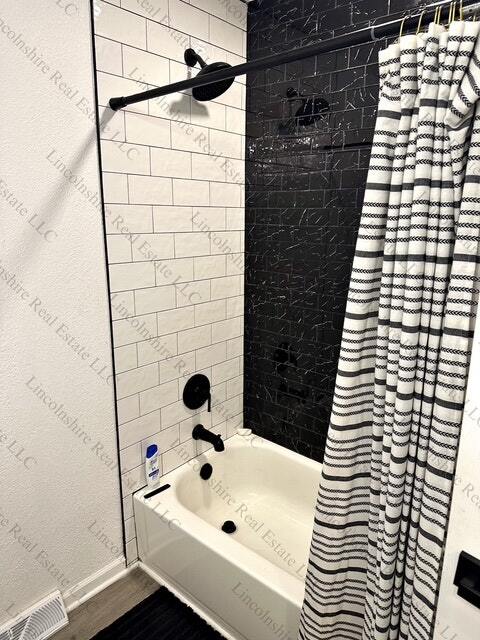 Foto del edificio - 5659 N 64th St