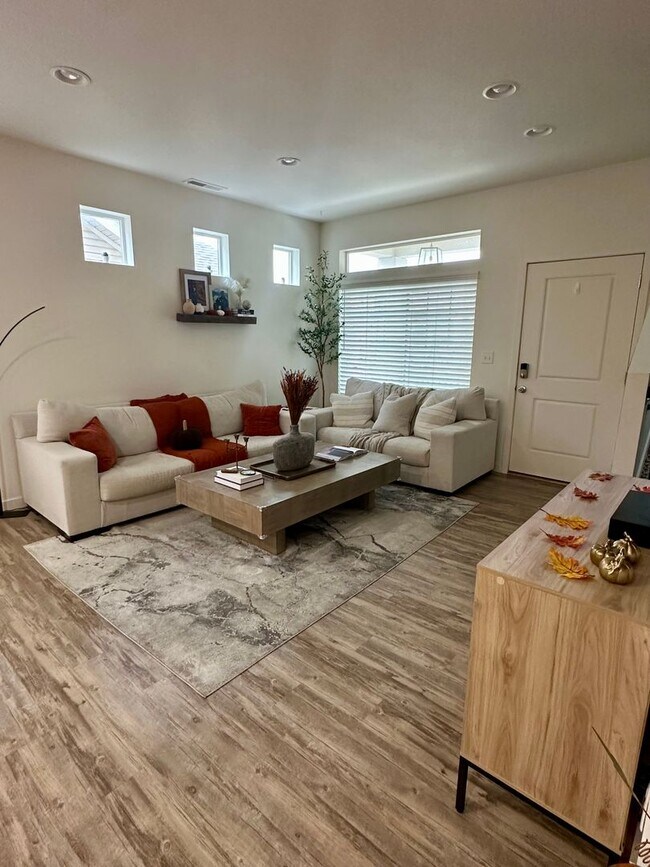 Foto del edificio - GORGEOUS HOME IN HIGHLY DESIRABLE BANNING ...