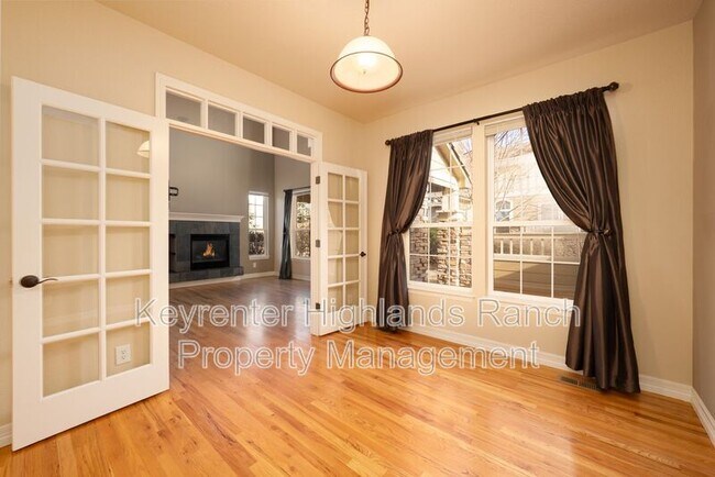 Foto del edificio - 8837 Edinburgh Cir