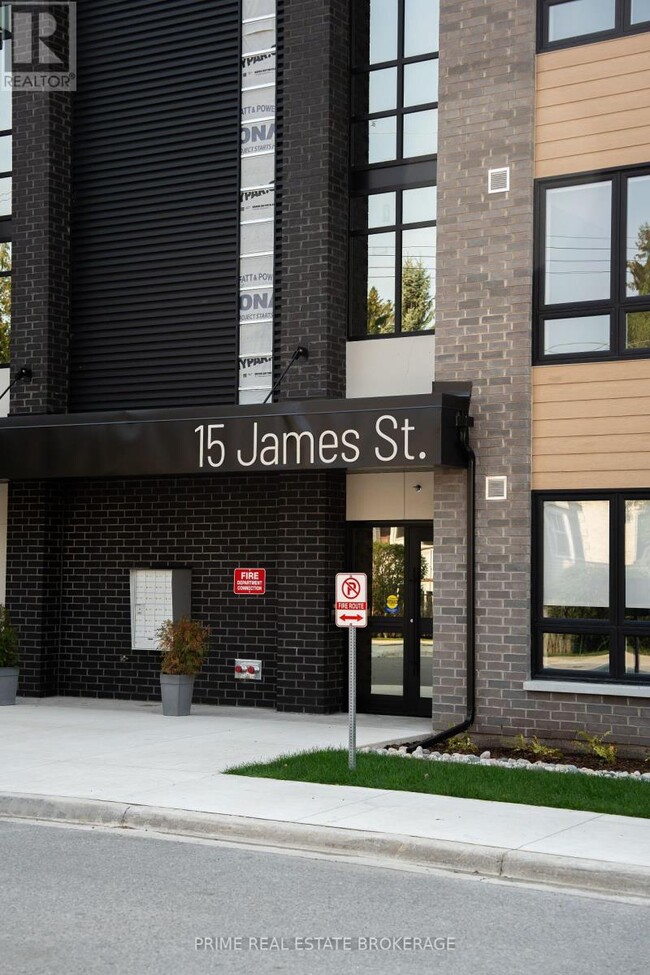 Building Photo - 401-415 JAMES St