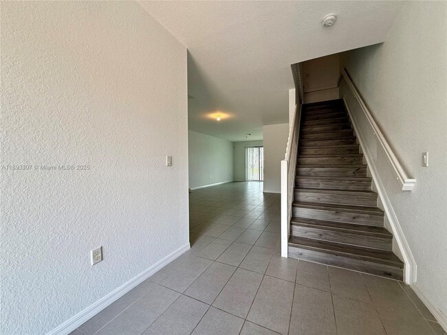Foto del edificio - 1075 NW 33rd Manor