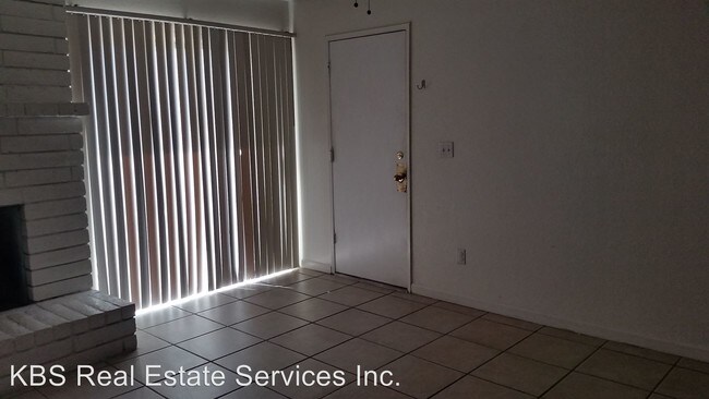 Building Photo - 7808 N Laurelglen Blvd