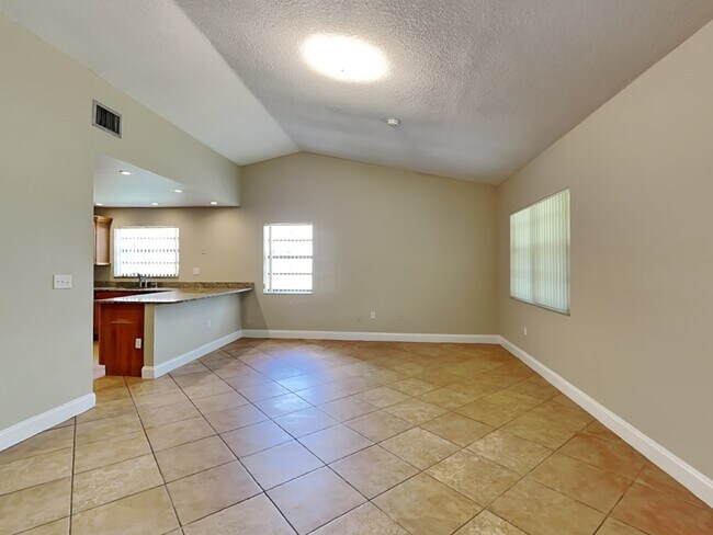 Building Photo - 15026 SW 13th Pl