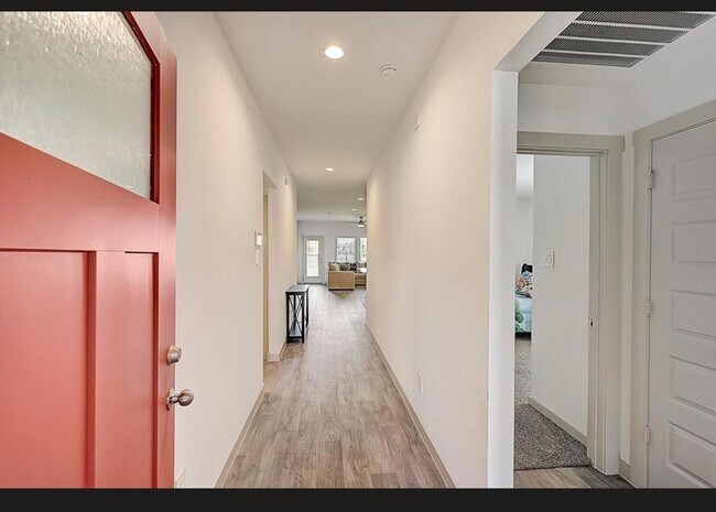 Foto del edificio - 1246 Truckee River Dr