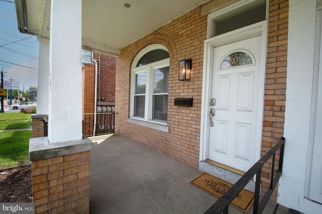 Primary Photo - 272 Haddon Ave