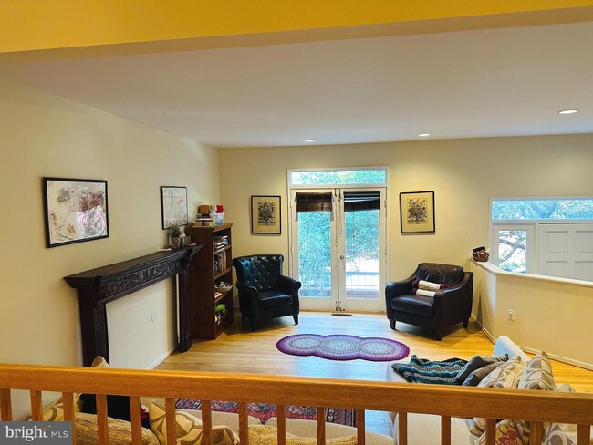 Building Photo - 10847 Whiterim Dr
