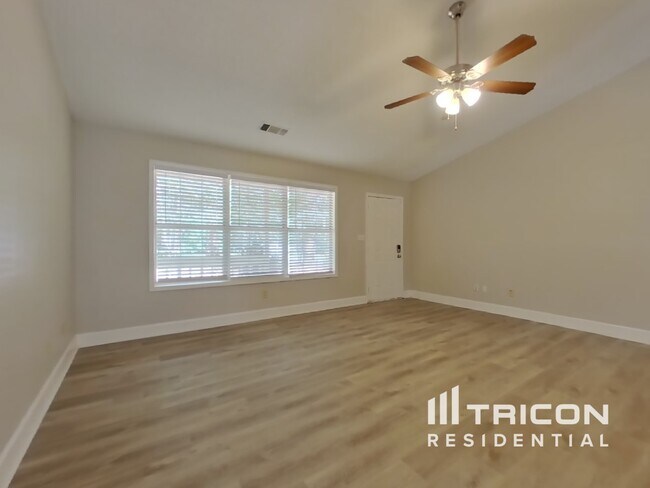 Foto del edificio - 1459 Chaseway Cir