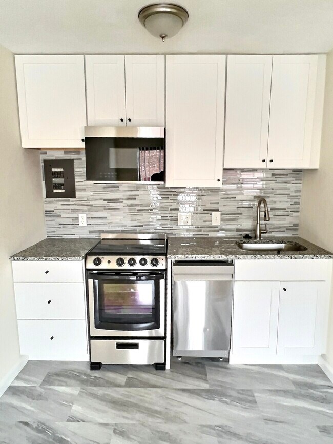 Foto del edificio - 1039 Commonwealth Ave