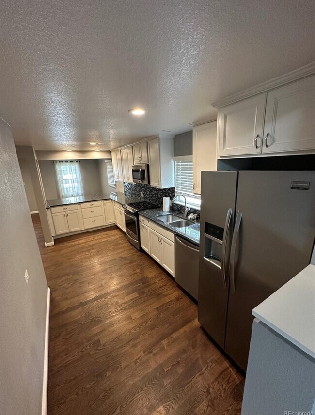 Foto del edificio - 4291 S Clarkson St