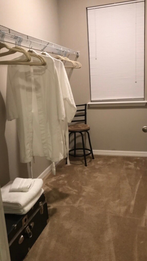 Walk in closet... - 8365 Lookout Pointe Dr