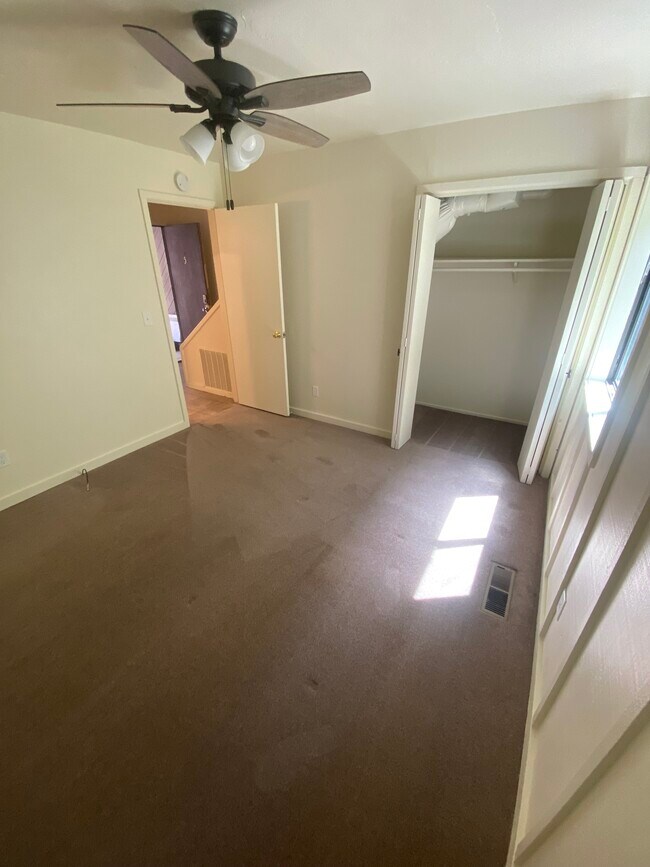 4 Mountain Blvd Unit 6, Mammoth Lakes, CA 93546 Condo for Rent in