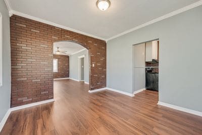 Building Photo - 930 Freeman St