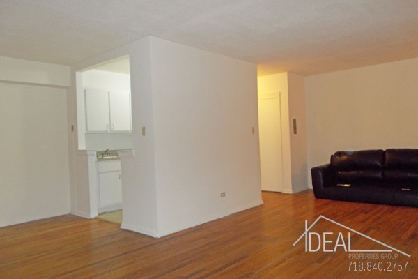 Foto del edificio - 1769 E 3rd St