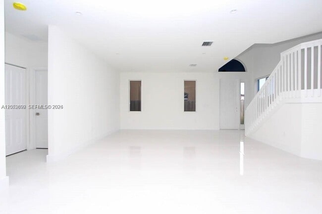 Foto del edificio - 15631 SW 11th Terrace