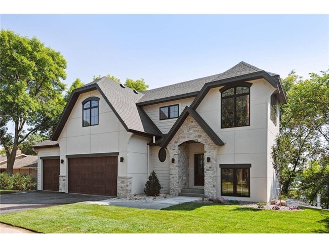 Building Photo - 21845 Byron Cir