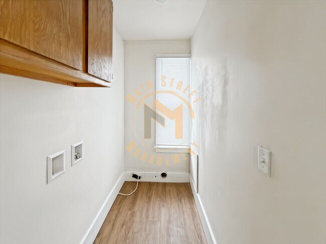 Foto del edificio - 1522 Main Ave