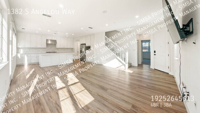 Building Photo - 1382 S Angelou Wy