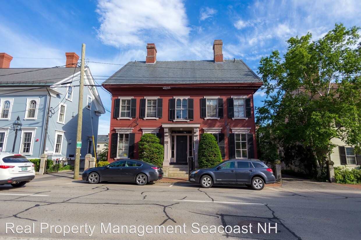 Primary Photo - 414 State St