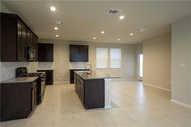 Foto del edificio - 159 Living Reef Dr
